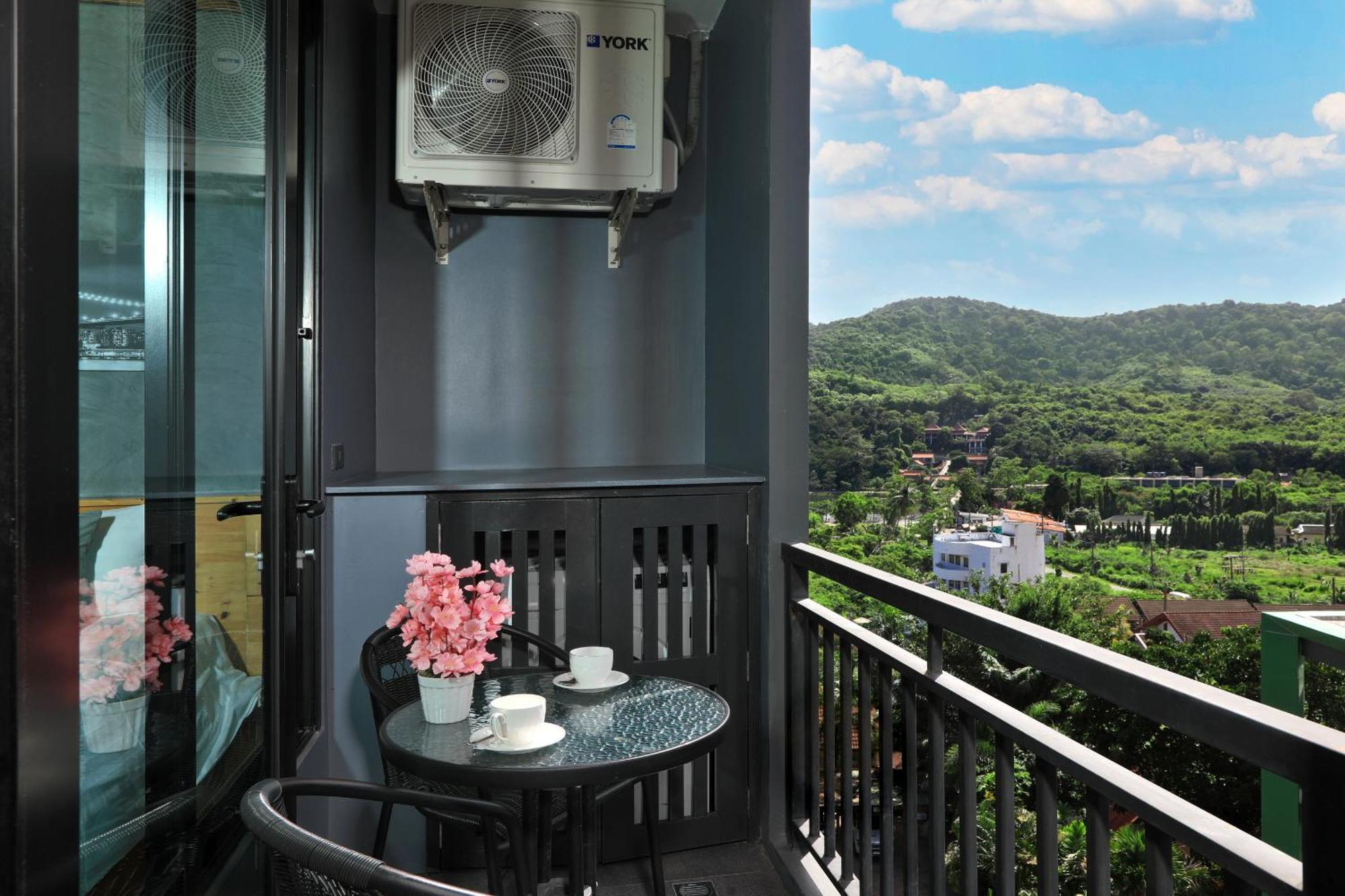 1bdr Relife Windy Naiharn By Capitalpro *